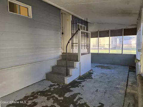 Exterior - 134 W Riverside Ave, Kellogg, ID 83837 photo 3 of 4