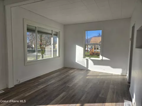 Living - 134 W Riverside Ave, Kellogg, ID 83837 photo 3 of 3