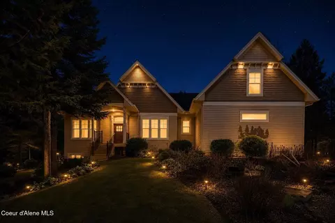 7001 E Chattaroy Rd, Chattaroy, WA 99003