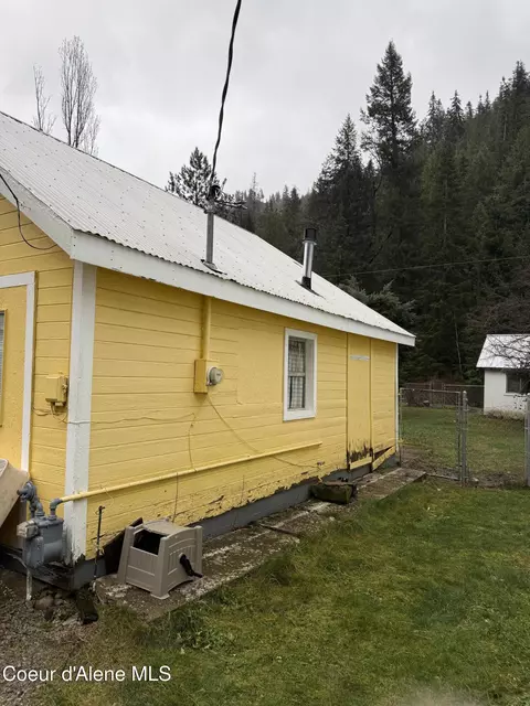 Exterior - 492 Burke Rd, Wallace, ID 83873 photo 2 of 7