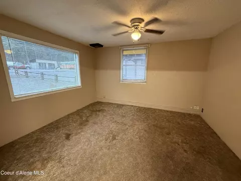 Living - 492 Burke Rd, Wallace, ID 83873 photo 1 of 2