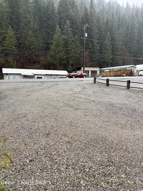 Exterior - 492 Burke Rd, Wallace, ID 83873 photo 4 of 7