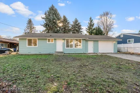 926 W Davidson Ave, Coeur D'alene, ID 83814