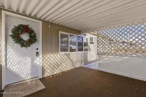 Exterior - 4879 E 16th Ave # 5, Post Falls, ID 83854 photo 5 of 6