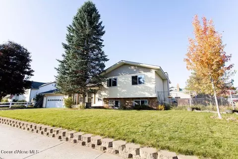 1509 E Plaza Dr, Post Falls, ID 83854