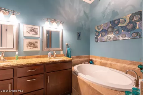 14071 N Pristine Cir, Rathdrum, ID 83858 photo 17