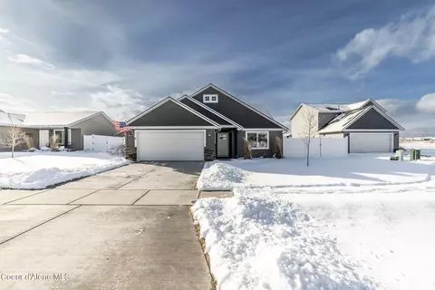 12155 N Gipper Lp Lp, Rathdrum, ID 83858