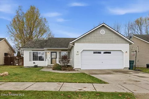 6182 W Lofty Ridge St, Rathdrum, ID 83858