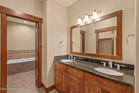 Bath - 1019 Main St #&, Wardner, ID 83837 photo 2 of 4