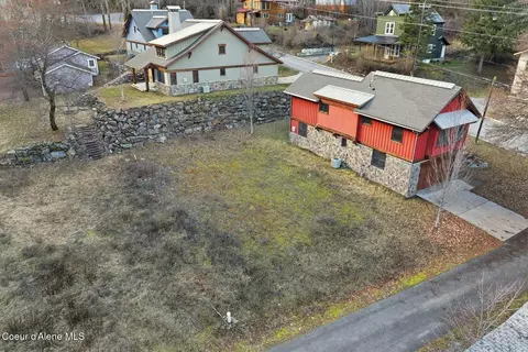 4 Stahl Street, Wardner, ID 83837