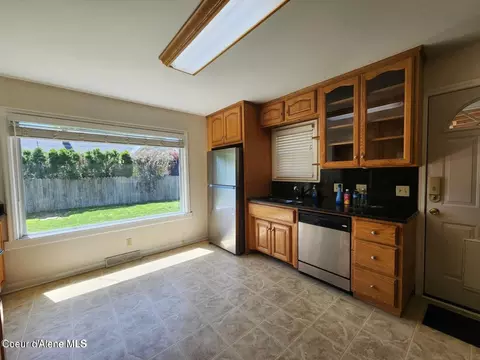 607 W Riverside Ave, Kellogg, ID 83837 photo 7