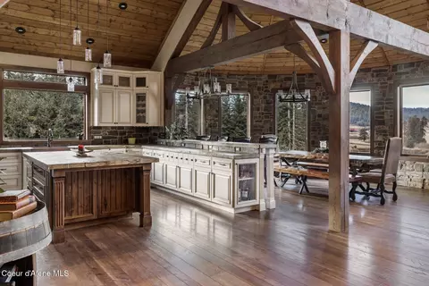 Kitchen - 337 W Coon Creek Rd, Plummer, ID 83851 photo 1 of 6
