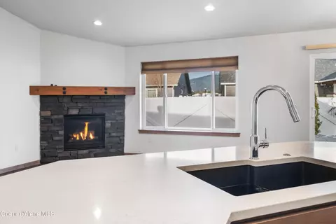Kitchen - 8265 W Splitrail Ave, Rathdrum, ID 83858 photo 5 of 5