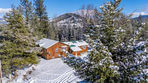 4991 Gleason Mc Abee Rd, Priest River, ID 83856