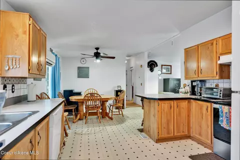 1763 Roop Rd, Cocolalla, ID 83813 photo 6