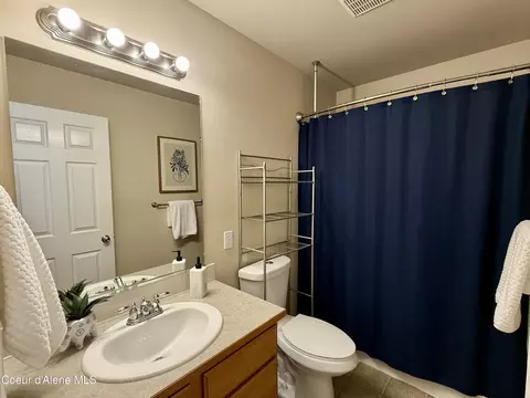 Bath - 2602 N Partridge Loop, Post Falls, ID 83854 photo 1 of 1