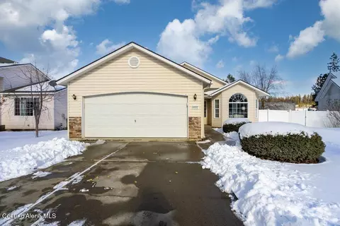 Exterior - 5597 E Steamboat Bnd, Post Falls, ID 83854 photo 3 of 7