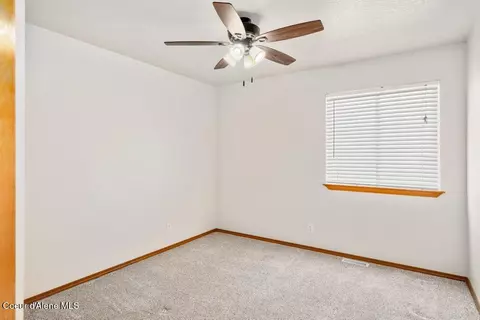 Bedroom - 5597 E Steamboat Bnd, Post Falls, ID 83854 photo 4 of 5