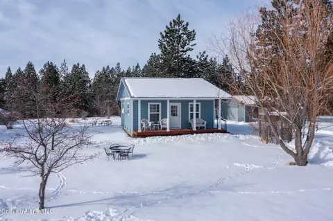 30143 S Chester Dr, Harrison, ID 83833