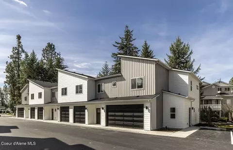 3713 N Torrey Pine Ln, Coeur D'alene, ID 83815