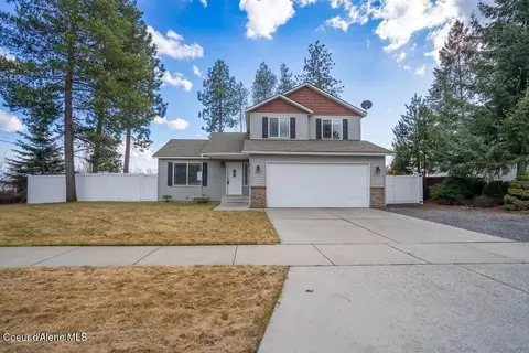 6424 W Christine St, Rathdrum, ID 83858