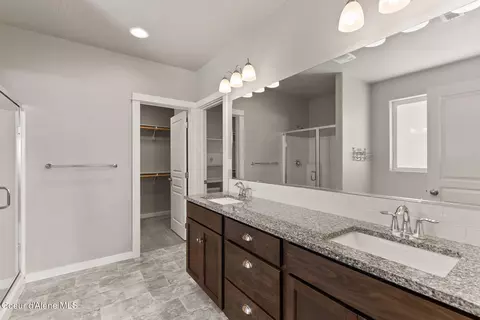 Bath - 4791 N Connery Loop, Post Falls, ID 83854 photo 1 of 3