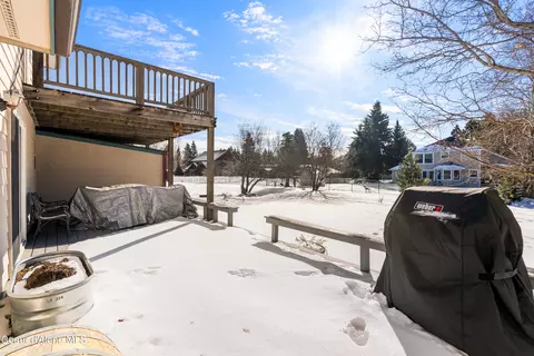 Exterior - 110 Spur Dr, Sandpoint, ID 83864 photo 4 of 6