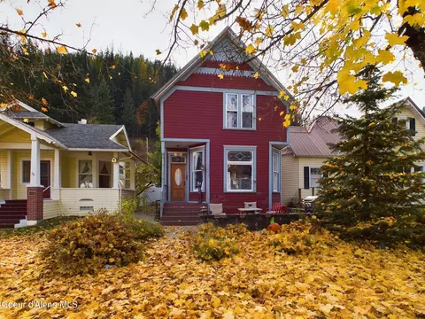 114 Bank St, Wallace, ID 83873