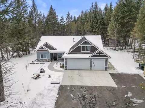 Exterior - 21041 N Eclipse Rd, Rathdrum, ID 83858 photo 1 of 10