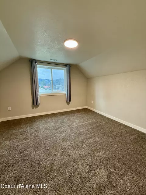Bedroom - 102 S 3rd St, Pinehurst, ID 83850 photo 5 of 8