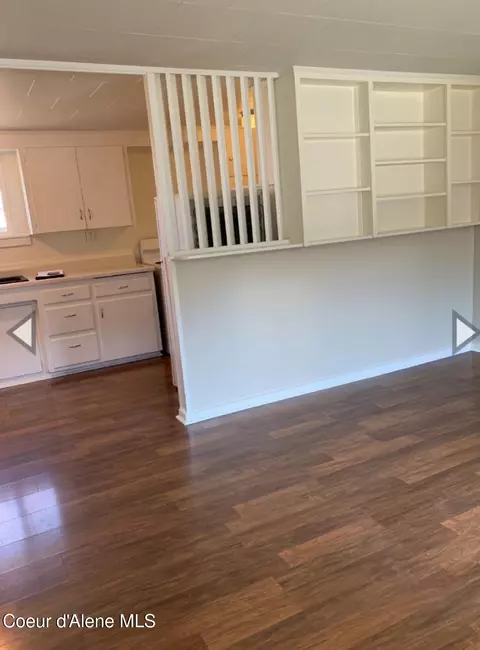 Living - 462 Railroad Ave, Kellogg, ID 83837 photo 2 of 2