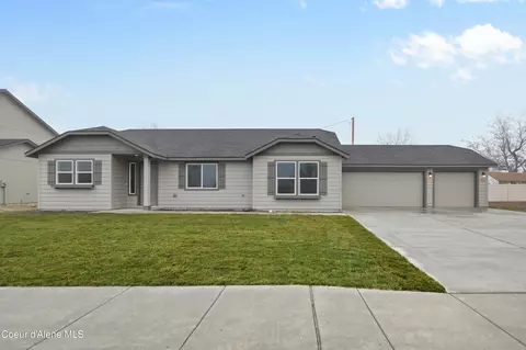 13807 N Apex Way, Hayden, ID 83835