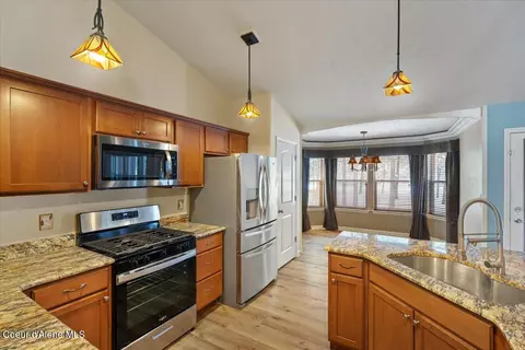 4210 W Flatwoods Loop, Rathdrum, ID 83858 photo 13