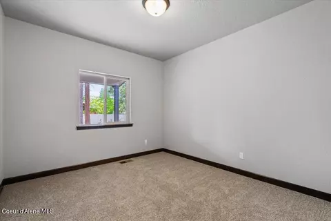 Bedroom - 2045 E Plaza Ct, Post Falls, ID 83854 photo 3 of 6