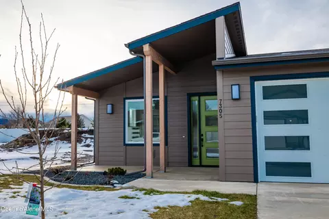 7305 N Grafton St, Coeur D'alene, ID 83815