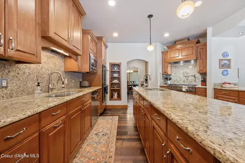 Kitchen - 9876 E Howard Rd, Athol, ID 83801 photo 2 of 4