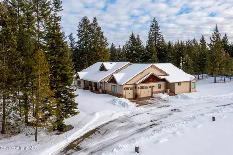 9876 E Howard Rd, Athol, ID 83801