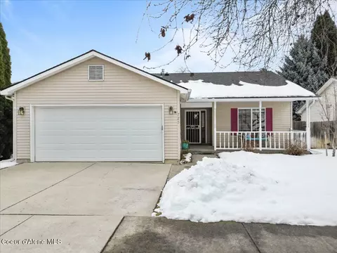 725 E Red Fir Ln, Coeur D'alene, ID 83815