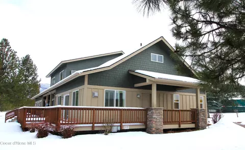 15 Chardonnay Dr #A, Blanchard, ID 83804