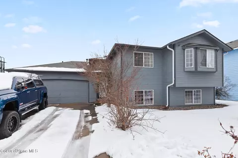 1765 N Foxglove Ln, Post Falls, ID 83854
