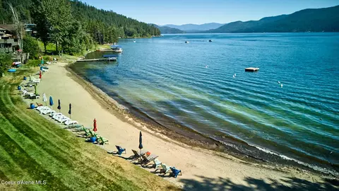 448 Whiskey Jack Cir, Sandpoint, ID 83864