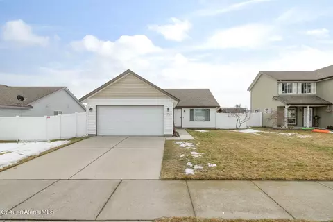 3790 W Sharpshin Dr, Coeur D'alene, ID 83815