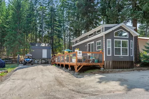 16278 E 5th St, Bayview, ID 83803