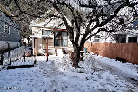 Exterior - 131 King St, Wallace, ID 83873 photo 5 of 6