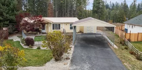 66 Troudt Ct, Priest River, ID 83856