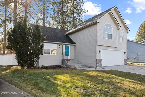 650 E Sand Wedge Dr, Post Falls, ID 83854