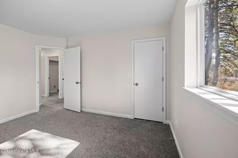 Bedroom - 650 E Sand Wedge Dr, Post Falls, ID 83854 photo 2 of 5