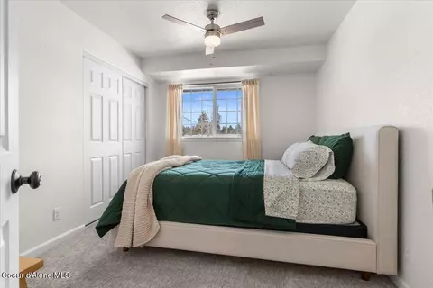 Bedroom - 618 E Cloverleaf Dr, Hayden, ID 83835 photo 4 of 4