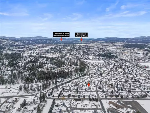 View/Area - 618 E Cloverleaf Dr, Hayden, ID 83835 photo 1 of 5