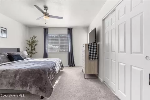 Bedroom - 618 E Cloverleaf Dr, Hayden, ID 83835 photo 1 of 4